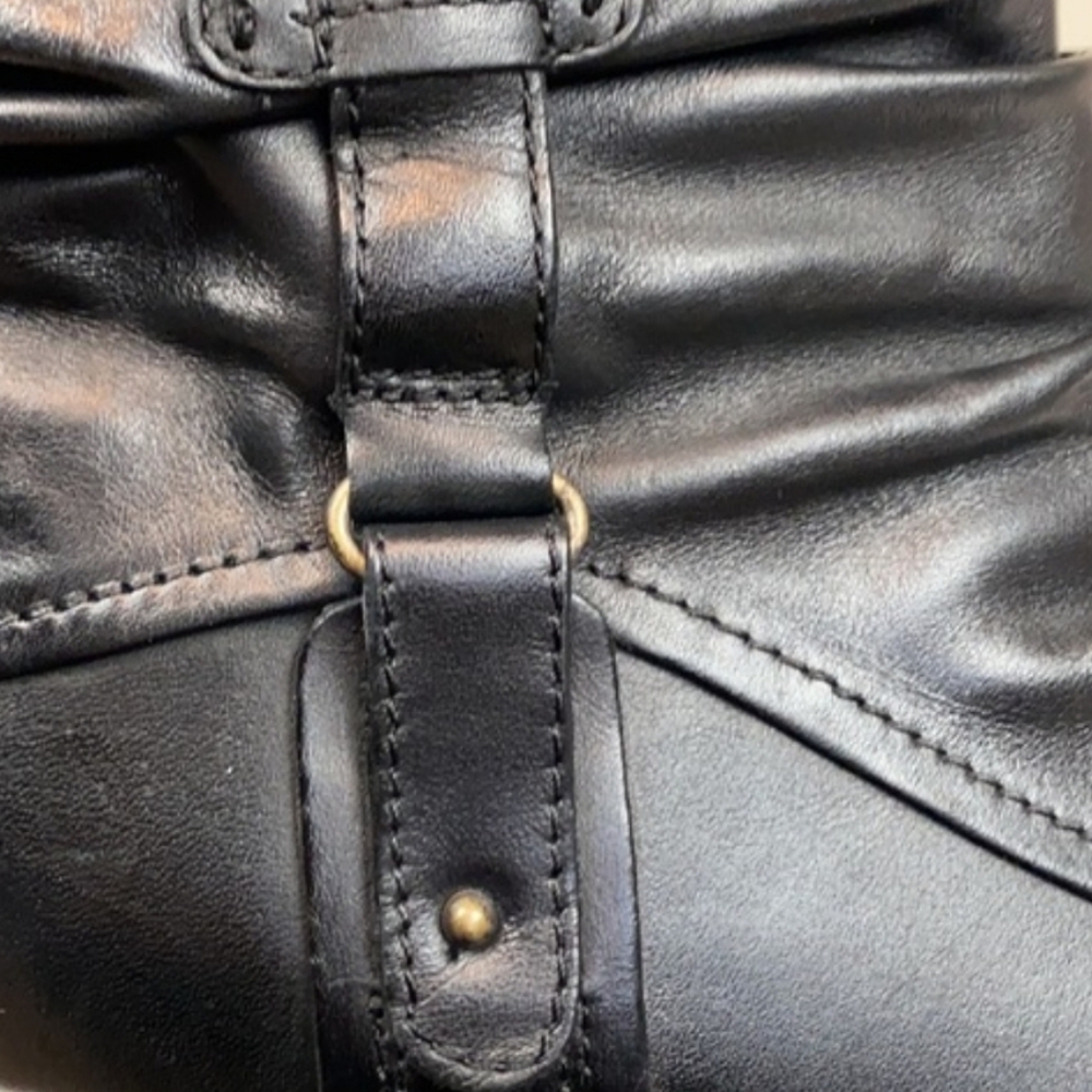 Cobb Hill Alexandra Black Leather Ankle Boot - Picture 4 of 6